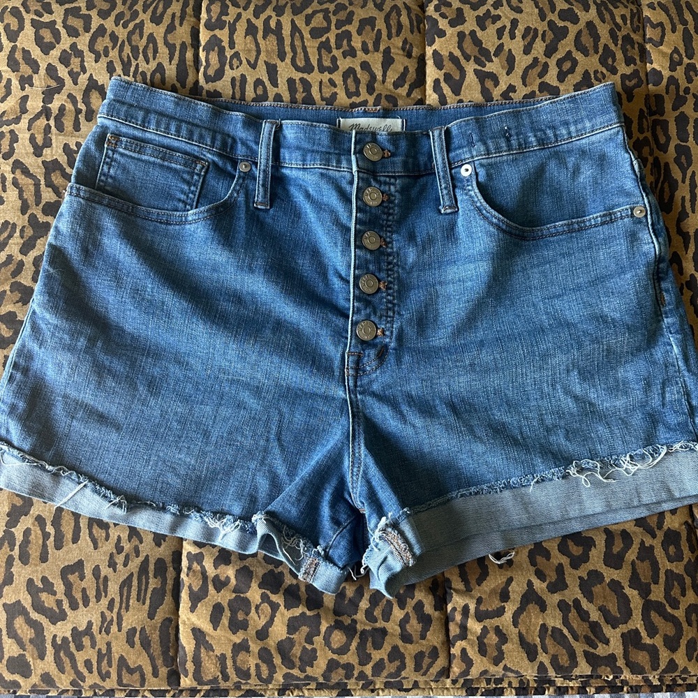 Madewell high rise button fly cutoff denim shorts - Picture 3 of 11